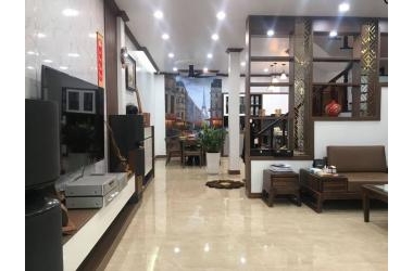 LIỀN KỀ VĂN QUÁN GẦN HỒ 80M 4T 9.5 TỶ